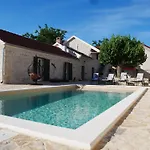 Didova Kuca Zadarvillas 빌라 Podlug