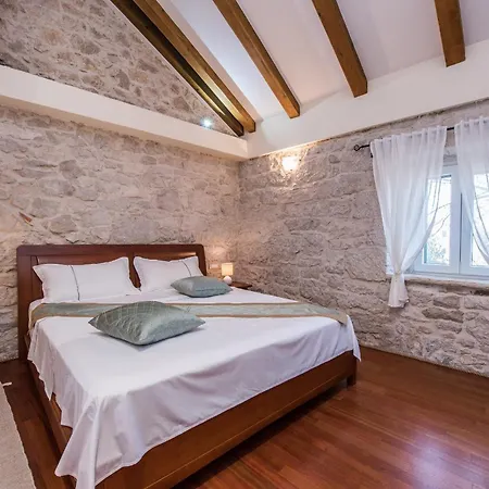 Didova Kuca Zadarvillas Vila *