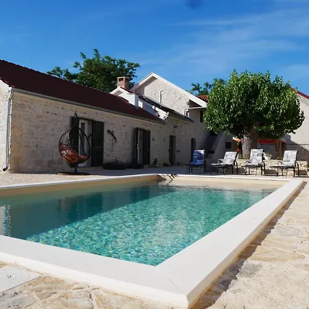 Didova Kuca Zadarvillas Vila Podlug