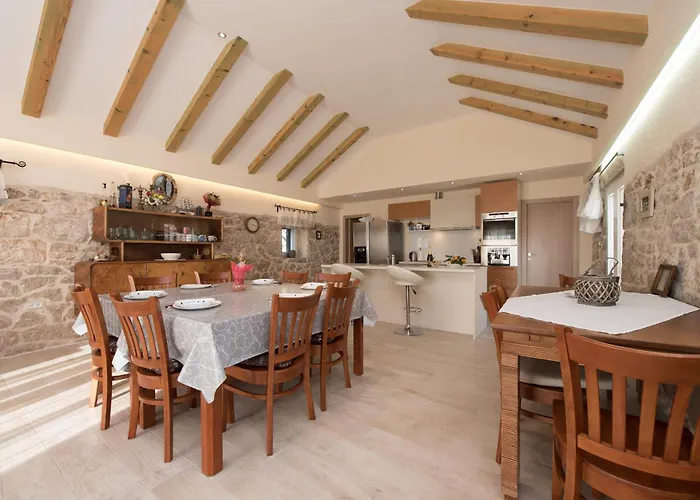 Didova Kuca Zadarvillas Podlug