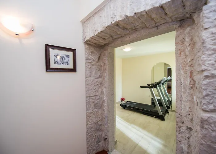 Didova Kuca Zadarvillas * Podlug